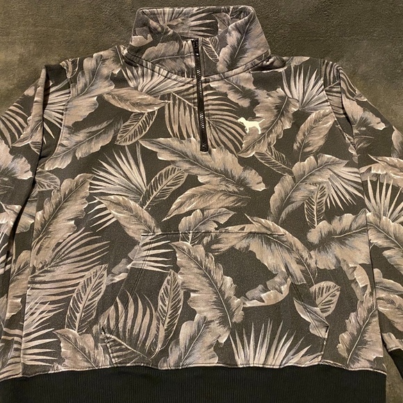 Victoria's Secret PINK Pullover Sweater - Picture 1 of 2